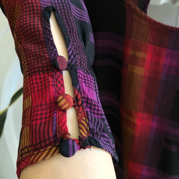 Plaid blouse - Picture 4 of 5